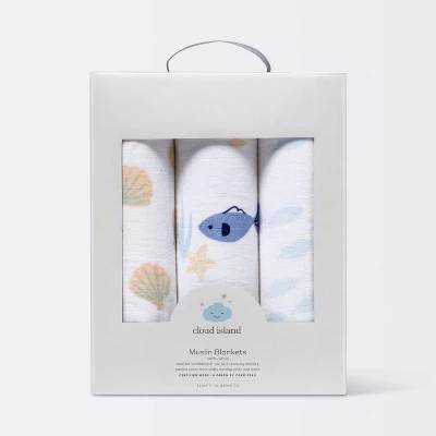 Muslin Swaddle Blankets 3pk - Cloud Island™ Fish 2 Muslin Swaddle Blankets 3pk - Cloud Island™ Fish - Image 2