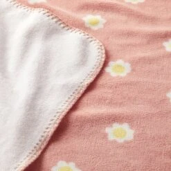 Plush Baby Blanket - Daisy - Cloud Island™ -Cloud Island Outlet Store GUEST 55b7319c d3c6 4895 8e0a f4f0ad46df6b