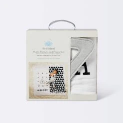 Muslin Blankets With Felt Frame Triangle - Cloud Island™ White/Black 5 Muslin Blankets With Felt Frame Triangle - Cloud Island™ White/Black -Cloud Island Outlet Store GUEST a698c80c 138e 4663 a0e2 5773a1fd7342