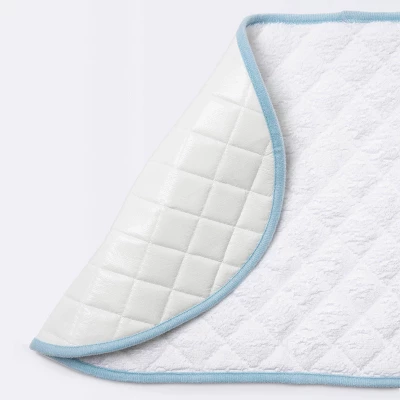 Changing Pad Liner White With Blue Edge - Cloud Island™ 3pk 2 Changing Pad Liner White With Blue Edge - Cloud Island™ 3pk - Image 2