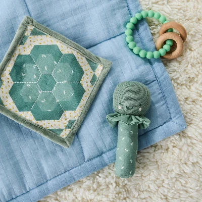 Rattle And Crinkle Paper - Turtle - 2pc - Cloud Island™ 1 Rattle And Crinkle Paper - Turtle - 2pc - Cloud Island™