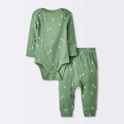 Baby Boys' 2pc Wide Ribbed Top & Bottom Set - Cloud Island™ Green -Cloud Island Outlet Store GUEST e059e468 7aa3 4735 ae1b 2c06e5464345