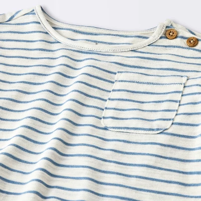 Baby Girls' 2pc Striped Pocket T-Shirt & Bike Shorts Set - Cloud Island™ Blue 2 Baby Girls' 2pc Striped Pocket T-Shirt & Bike Shorts Set - Cloud Island™ Blue - Image 2